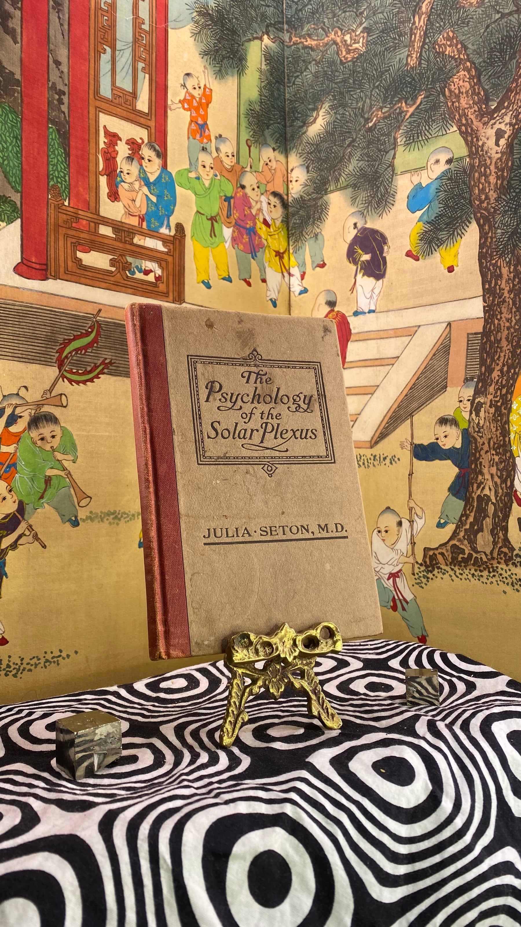 Cover of The Psychology of the Solar Plexus by Julia Seton, 1914