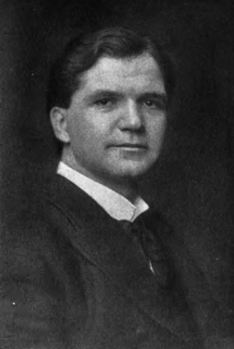 Historical portrait of Ralph Waldo Trine, published no later than 1901