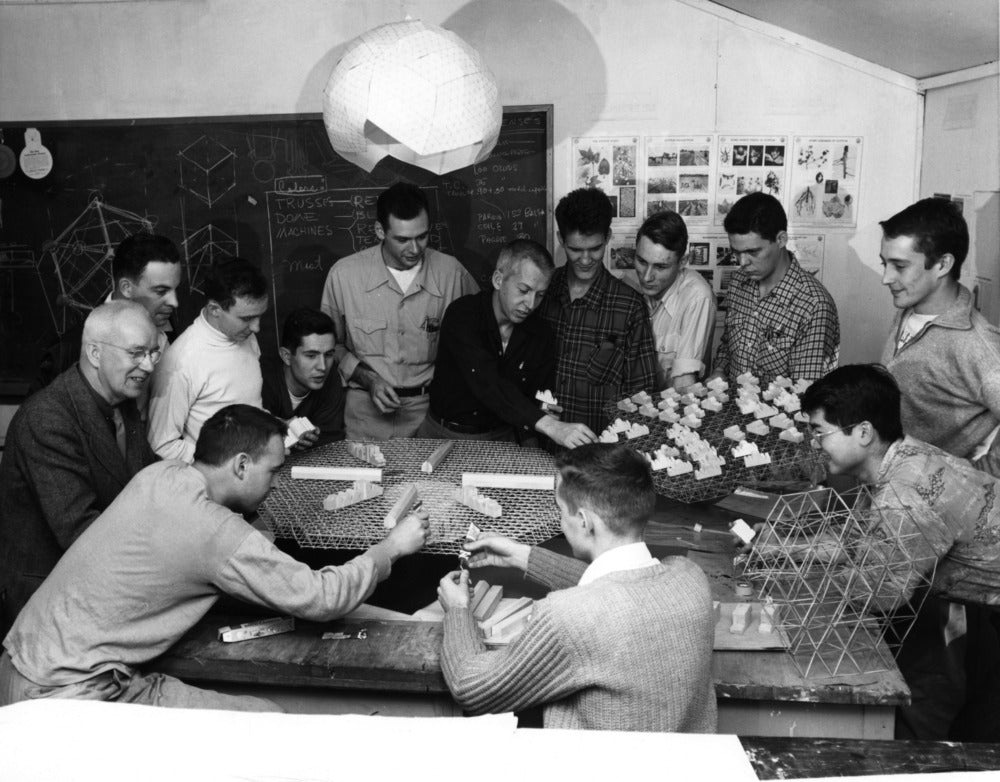 Buckminster Fuller teaching architecture students at the College of Design, 1953