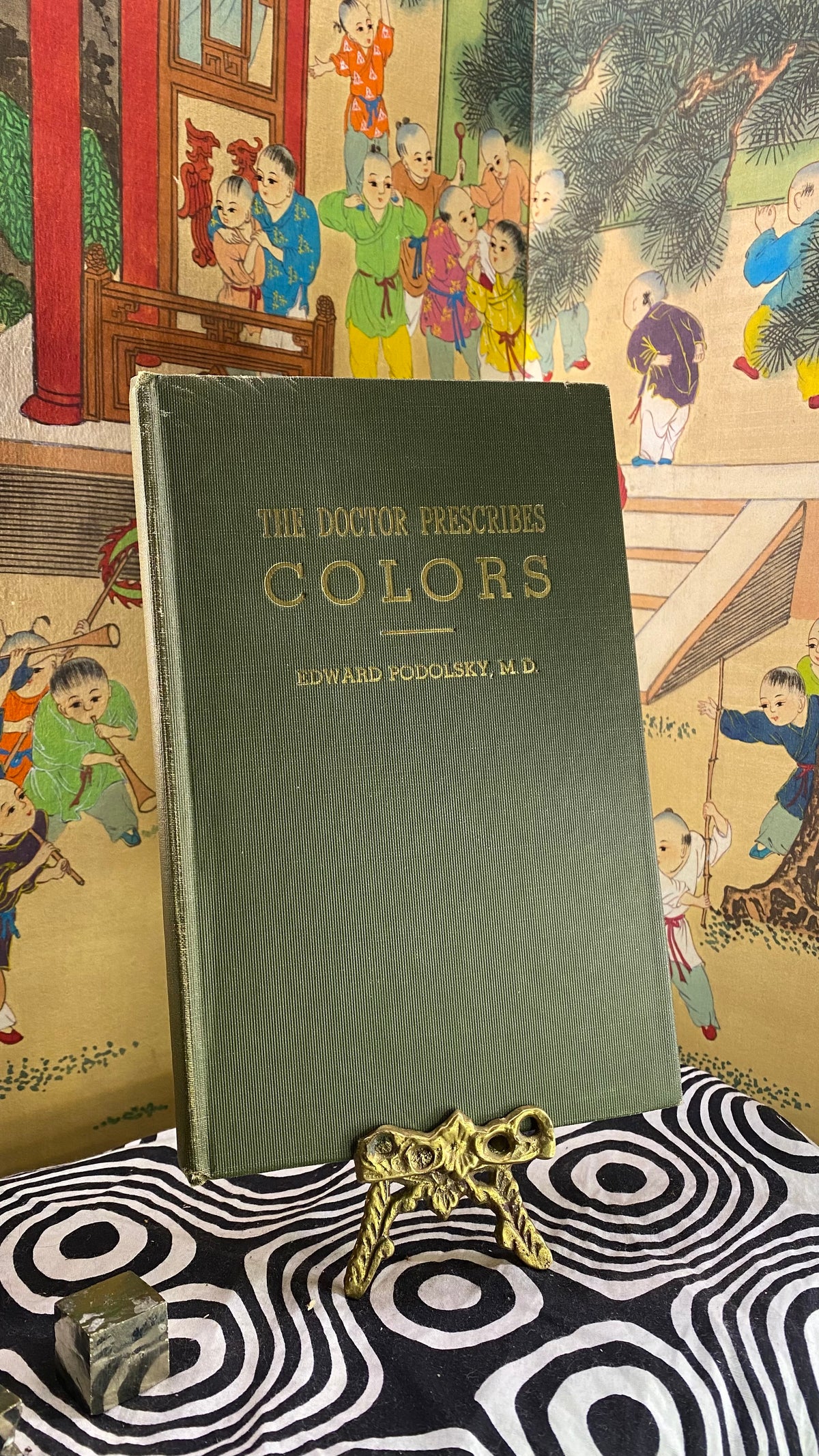 Cover of The Doctor Prescribes Colors by Edward Podolsky, 1938