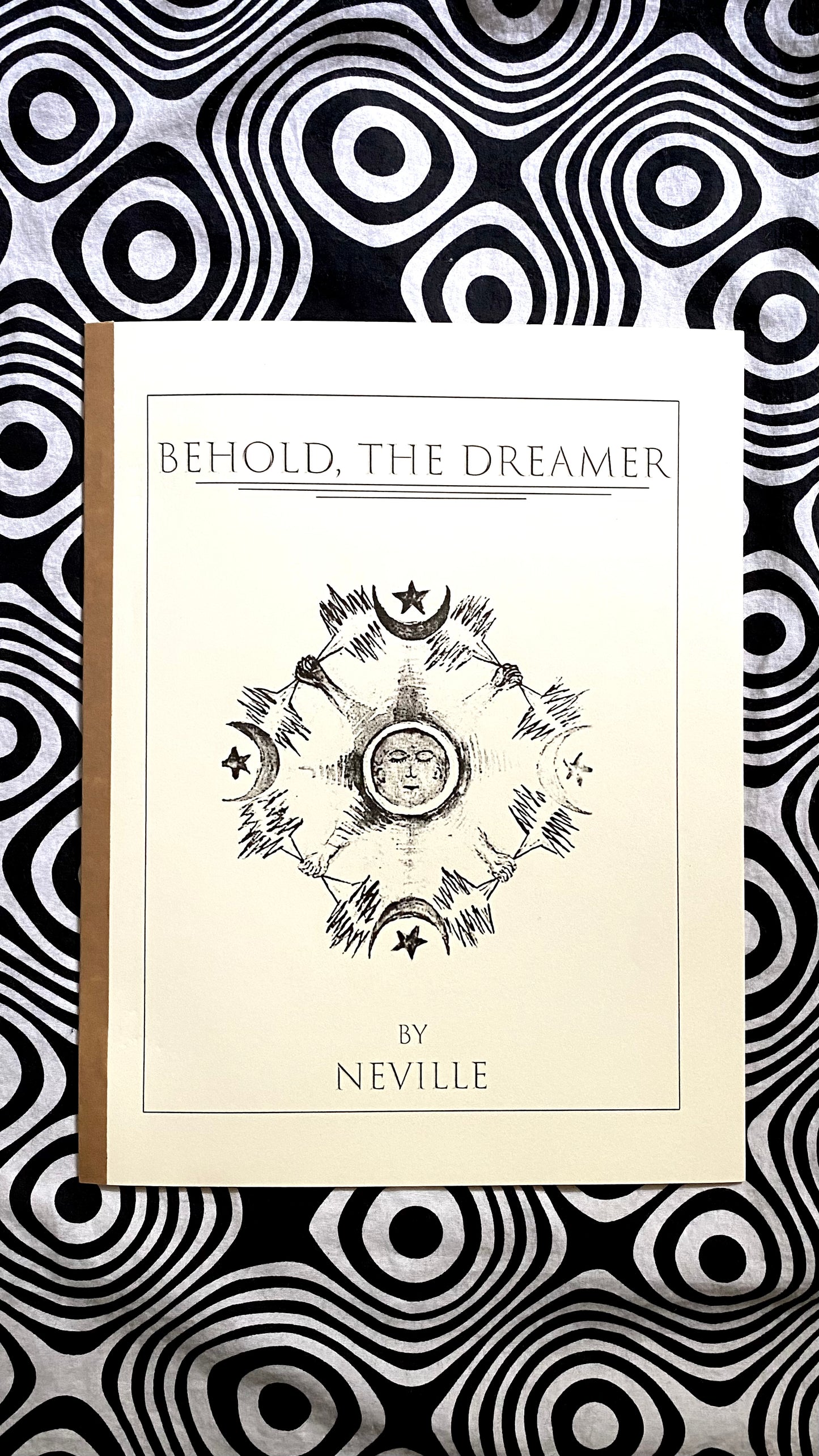 SIEHE, DER TRÄUMER – Neville Goddard